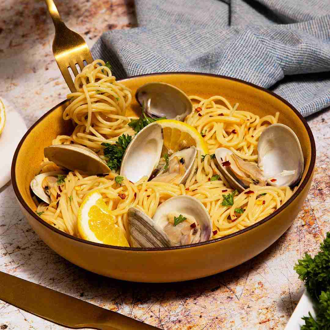 Maine Littleneck Clams – 12 Count